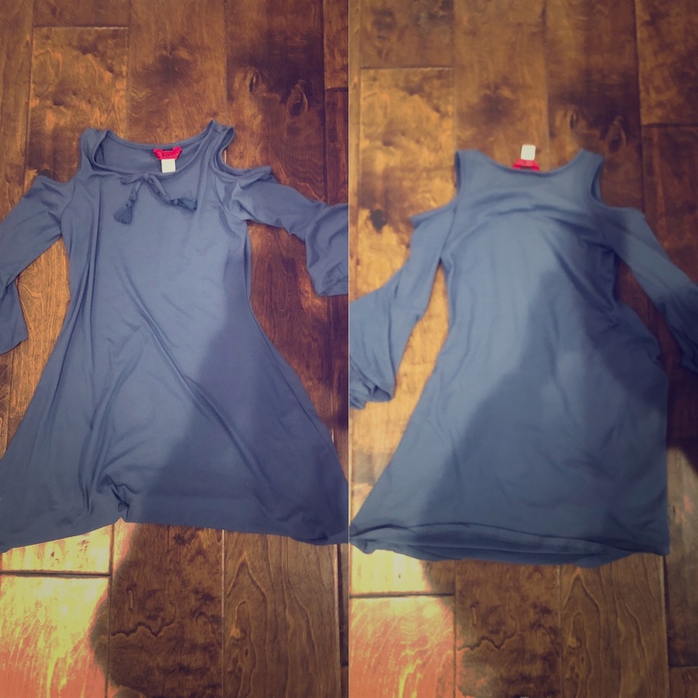 Blue-grey children’s dress size 10-12